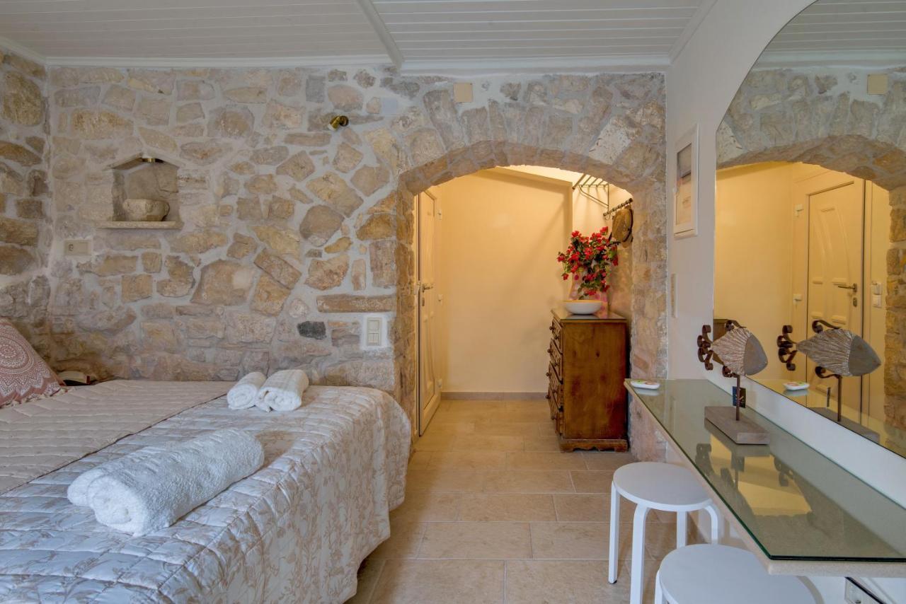 Pavlos Gaios Exterior photo